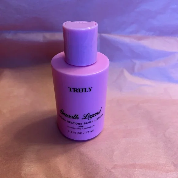 TRULY Shaving Set - Picture 4 of 8